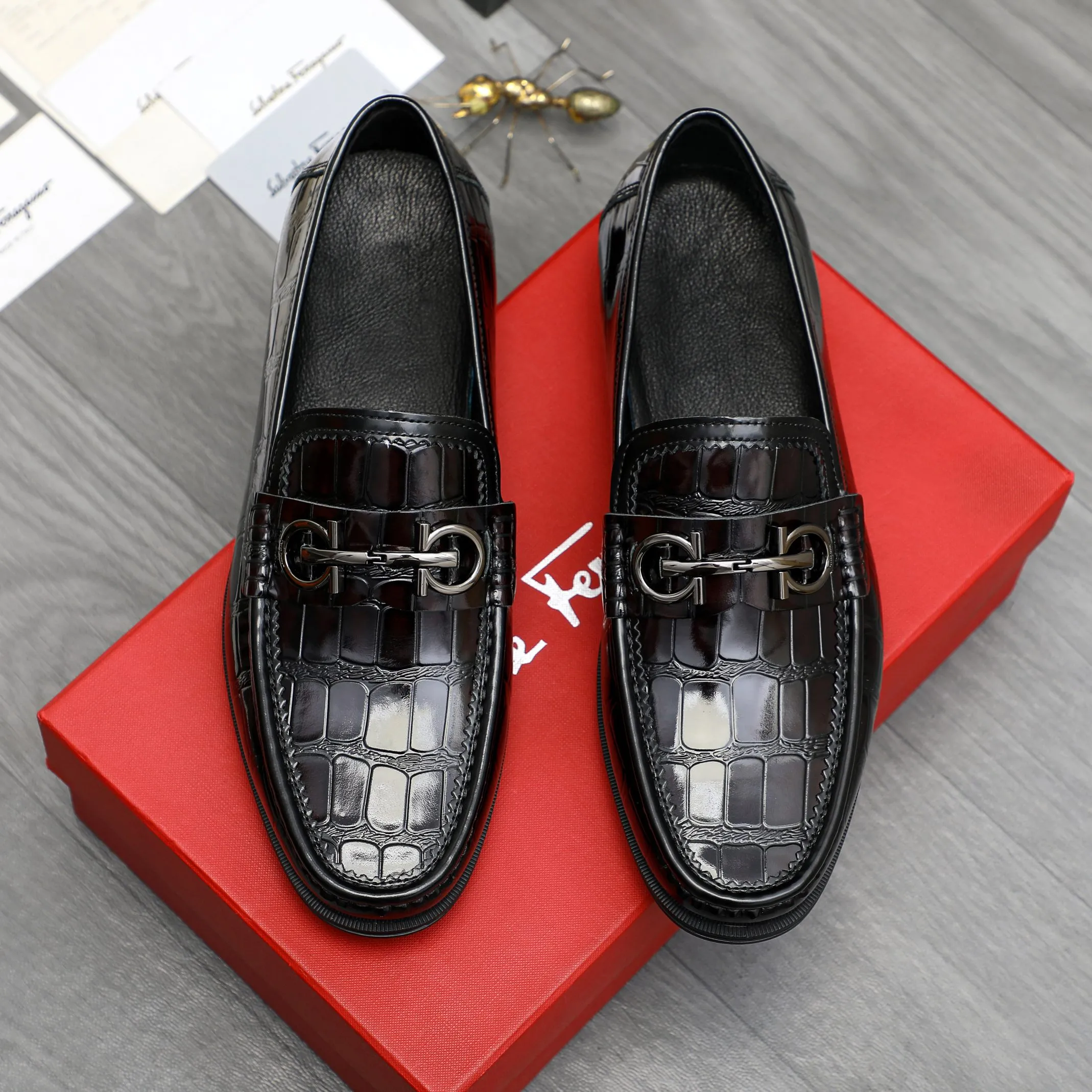 Men's shoes 💰p442 Product trademark: Ferragamo "Ferragamo" business slip-on leather shoes, regular size: 38-46 (45.46 custom-made, non-returnable) Product material: selected stone pattern embossed cowhide upper, cowhide lining, rubber outsole